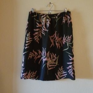 Women's black floral skirt, MP.